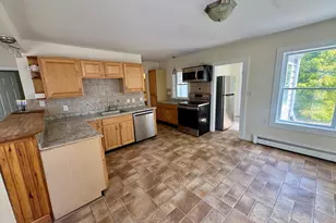 48 Pleasant St, Holbrook, MA 02343 - Photo 6