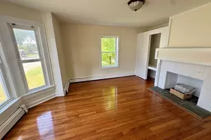 48 Pleasant St, Holbrook, MA 02343 - Photo 10
