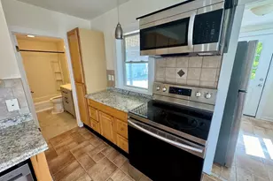48 Pleasant St, Holbrook, MA 02343 - Photo 4