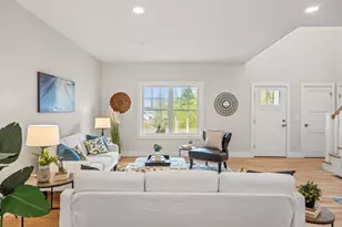 61 Driftwood, Sandown, NH 03873 - Photo 4