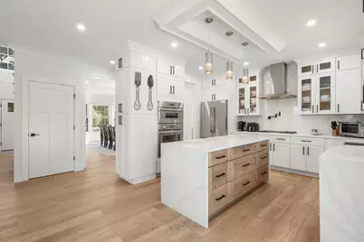 9 Flanagan Dr, Shrewsbury, MA 01545 - Photo 4
