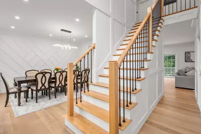 9 Flanagan Dr, Shrewsbury, MA 01545 - Photo 2
