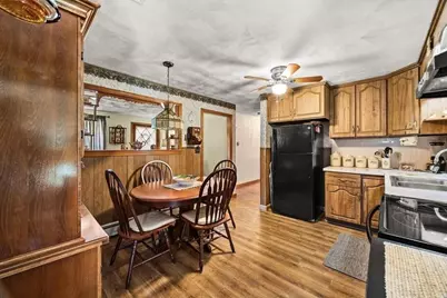32 Colonial Drive, Taunton, MA 02780 - Photo 10