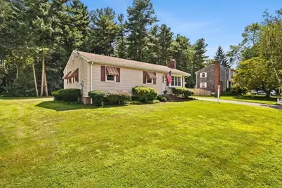 32 Colonial Drive, Taunton, MA 02780 - Photo 4