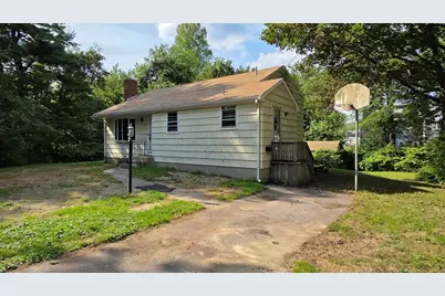 29 Whitcomb Ter, Weymouth, MA 02190 - Photo 2