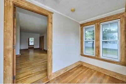 15 Moray St, Lynn, MA 01904 - Photo 8