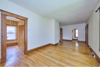 15 Moray St, Lynn, MA 01904 - Photo 12