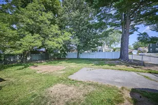 15 Moray St, Lynn, MA 01904 - Photo 2