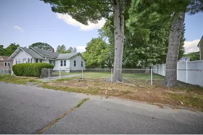 15 Moray St, Lynn, MA 01904 - Photo 1