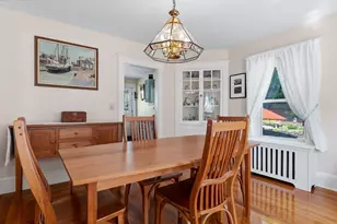 37 Bridge St, Beverly, MA 01915 - Photo 12