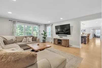 17 Wellington Drive, East Longmeadow, MA 01028 - Photo 16