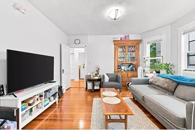 23 Burnham St, Somerville, MA 02144 - Photo 2