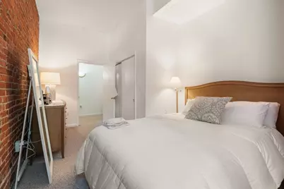 60 Marshal St #4, Brookline, MA 02446 - Photo 18