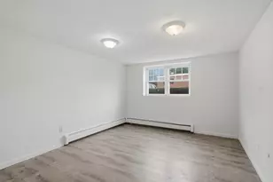 924 Main St, Woburn, MA 01801 - Photo 10