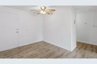 924 Main Street #12, Woburn, MA 01801 - Photo 14