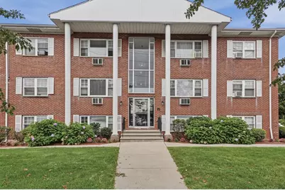 924 Main Street #12, Woburn, MA 01801 - Photo 1