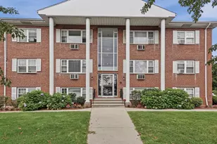 924 Main St, Woburn, MA 01801 - Photo 1