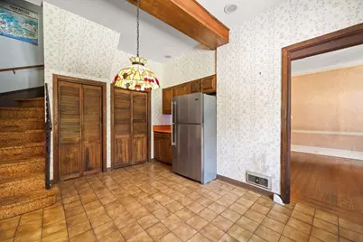 236 Winthrop St, Taunton, MA 02780 - Photo 4