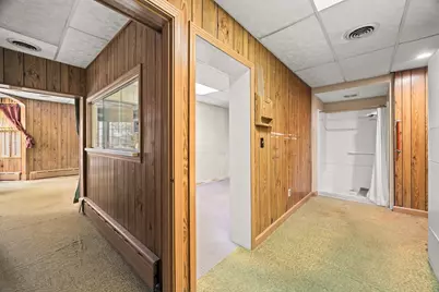 236 Winthrop St, Taunton, MA 02780 - Photo 22