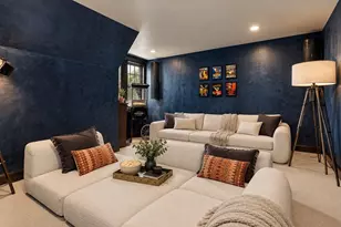 372 Warren St, Brookline, MA 02445 - Photo 32