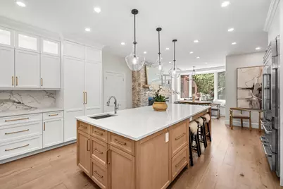 372 Warren St, Brookline, MA 02445 - Photo 10