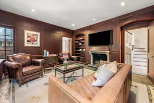 372 Warren St, Brookline, MA 02445 - Photo 18