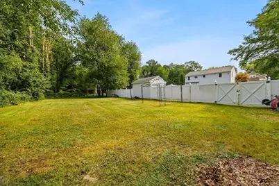 635 Dighton Ave, Taunton, MA 02780 - Photo 22