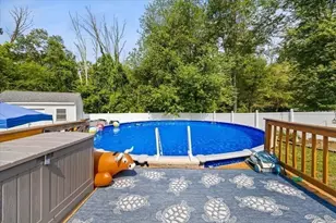 635 Dighton Ave, Taunton, MA 02780 - Photo 18