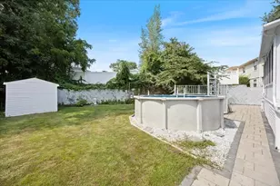 17 St Denis Ave, Medford, MA 02155 - Photo 6
