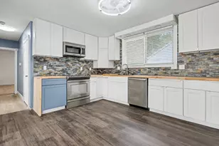 188 Oak St, Methuen, MA 01844 - Photo 4