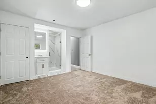 188 Oak St, Methuen, MA 01844 - Photo 16