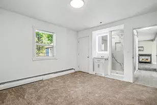 188 Oak St, Methuen, MA 01844 - Photo 16