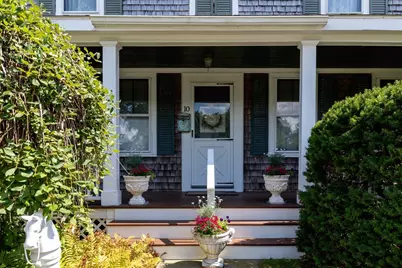10 Franklin St, Plymouth, MA 02360 - Photo 2
