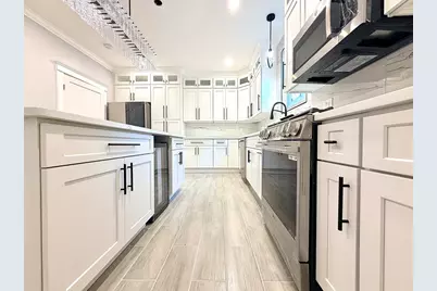 79 Bartlett Ave #79, Arlington, MA 02476 - Photo 8