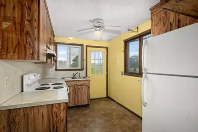 80 Meadow Road, Spencer, MA 01562 - Photo 2