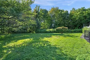 21 Border Rd, Reading, MA 01867 - Photo 38