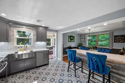 21 Border Rd, Reading, MA 01867 - Photo 8