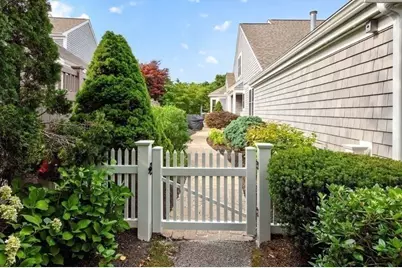 5 Alice Mullens Way #5, Plymouth, MA 02360 - Photo 2