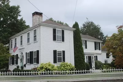 12 Summer St, Kingston, MA 02364 - Photo 4