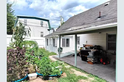 31 Floyd St, Lowell, MA 01852 - Photo 14