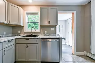 21 Brunner St, Plainville, MA 02762 - Photo 14