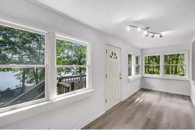 180 Lake Dr, Springfield, MA 01151 - Photo 6