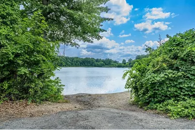 180 Lake Dr, Springfield, MA 01151 - Photo 34