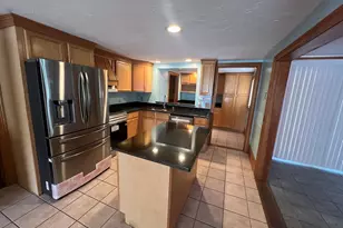 7 W Hill Terrace, Worcester, MA 01609 - Photo 8