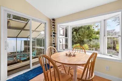 6 Reymonds Ave, Randolph, MA 02368 - Photo 4