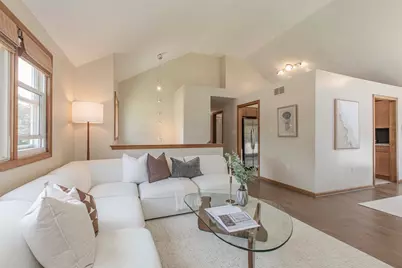 62 Harrington Road, Framingham, MA 01701 - Photo 2