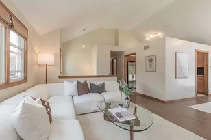 62 Harrington Rd, Framingham, MA 01701 - Photo 2
