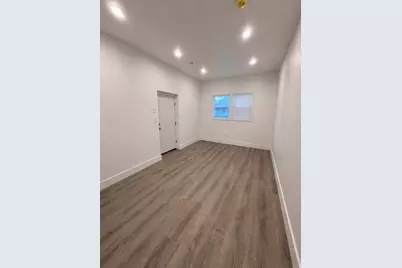 125 Arlington St #6, Chelsea, MA 02150 - Photo 4