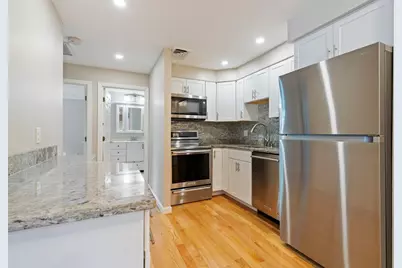 325 Plantation Street #113, Worcester, MA 01604 - Photo 8