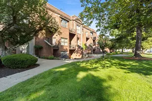 325 Plantation St, Worcester, MA 01604 - Photo 2